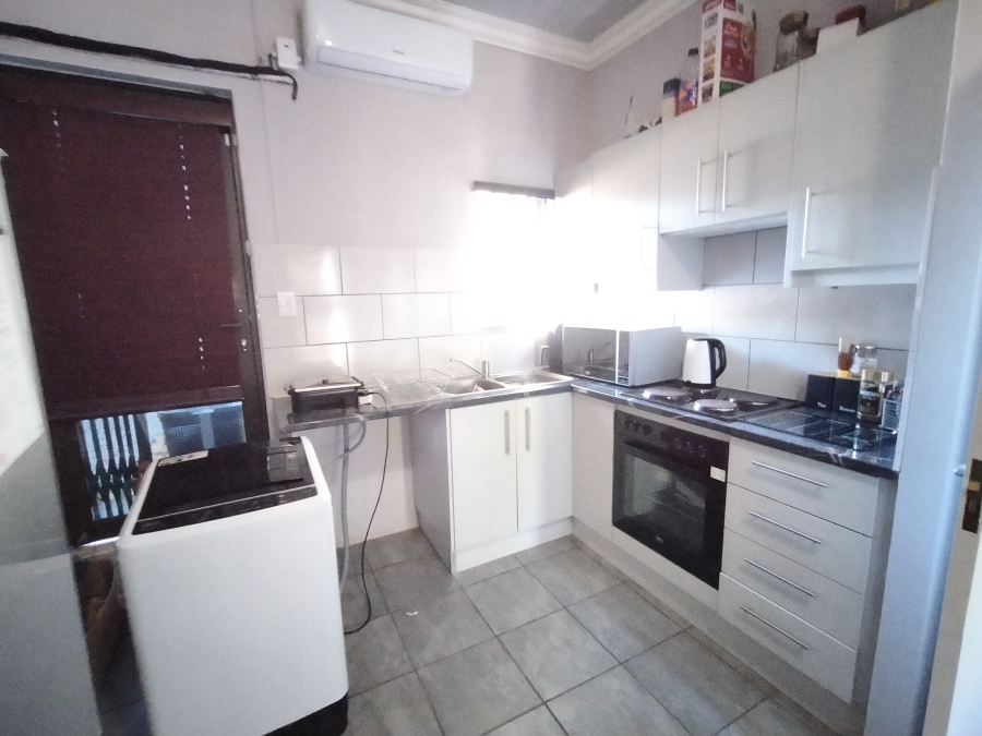 1 Bedroom Property for Sale in Amandelrug Western Cape
